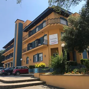 https://hostal-esteba.topbarcelonahotels.com
